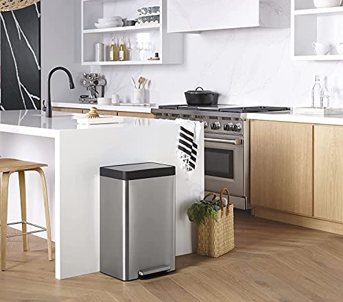 50 Liter 13.2 Gallon Soft-Close Smudge Resistant Stainless Steel Trash Can with Foot Pedal Q112