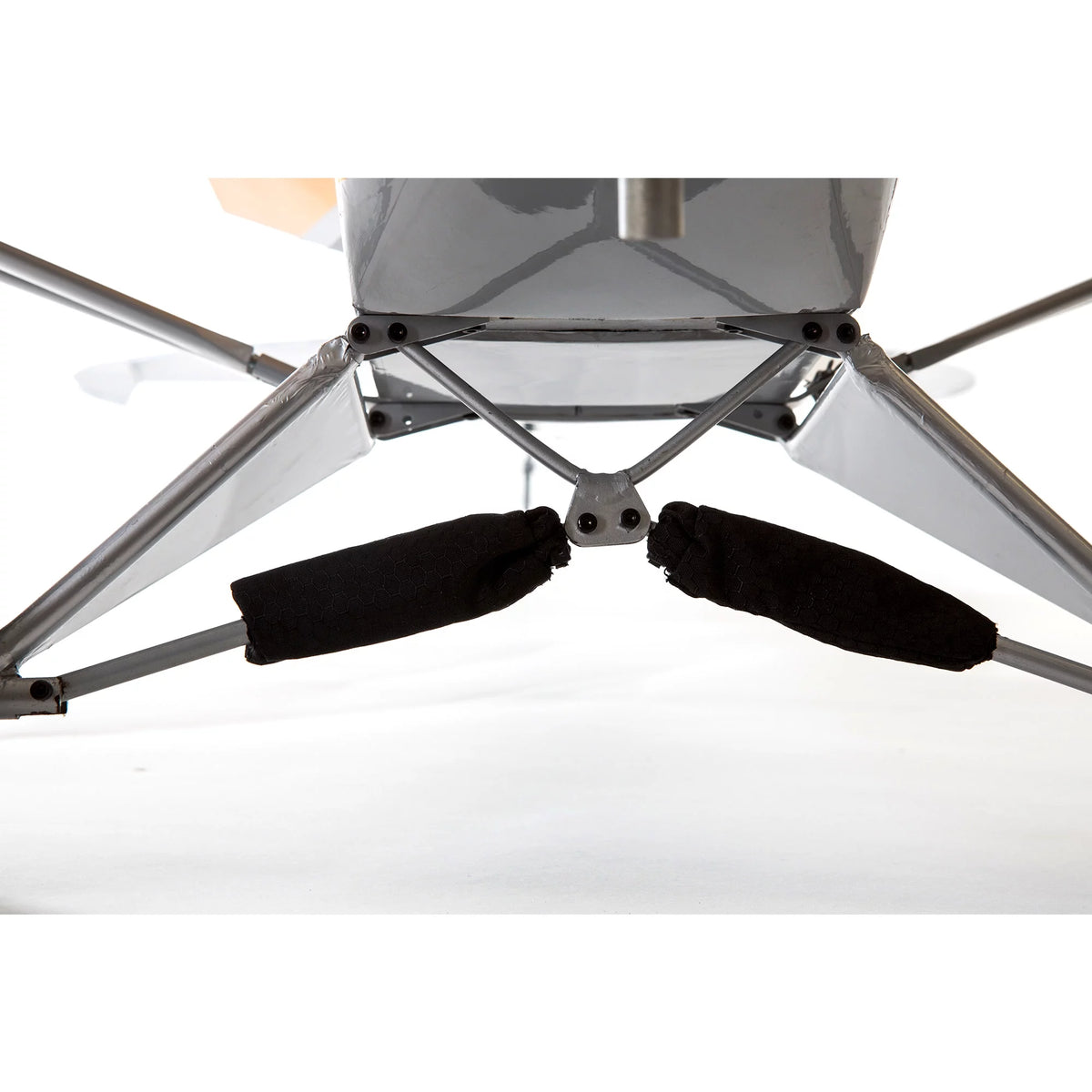 Carbon Cub 15cc ARF Airplane Q26621