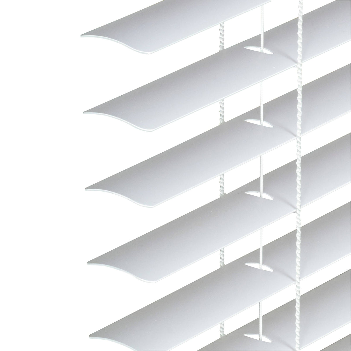 White Vinyl Blind Y3562